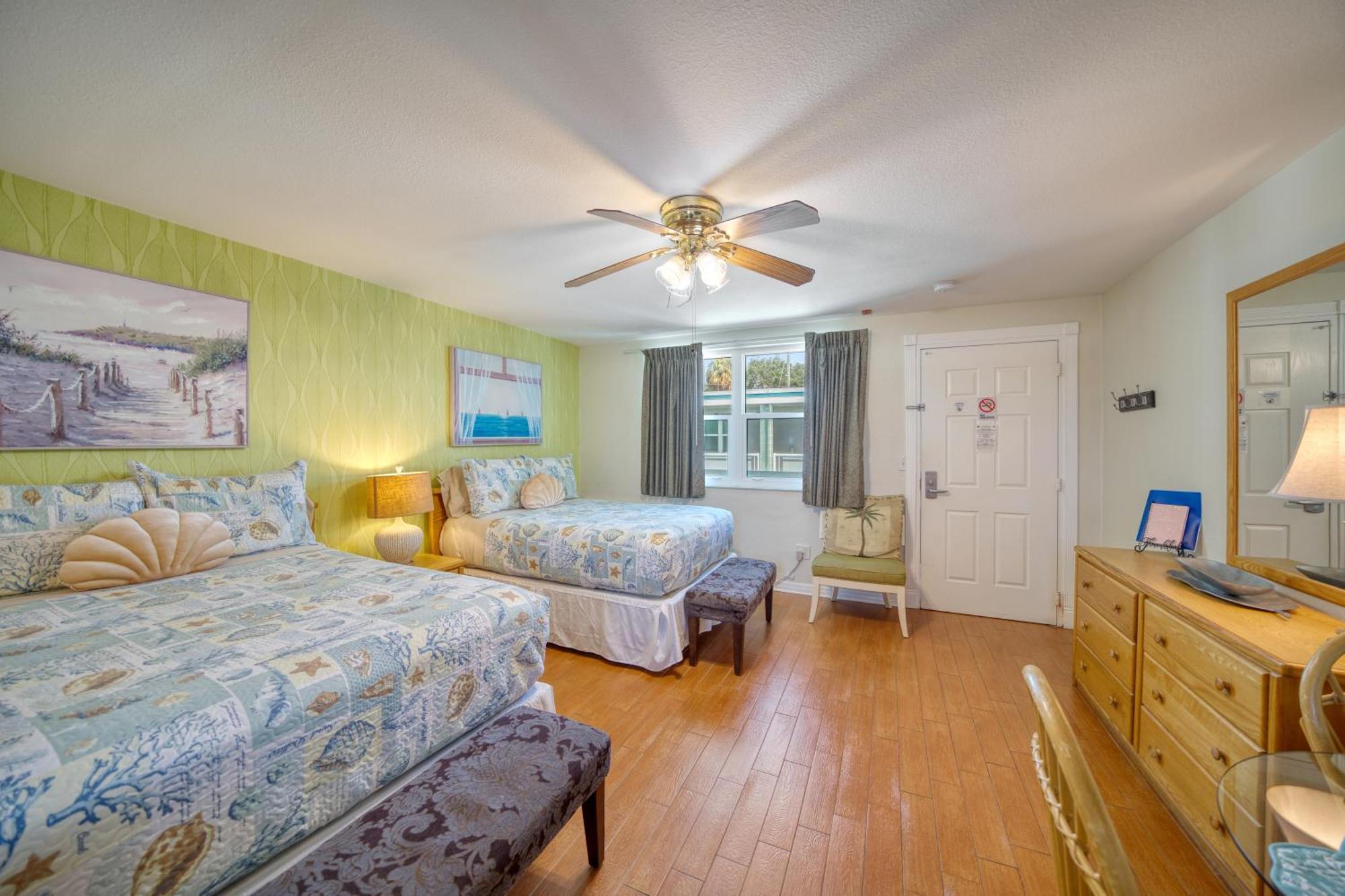 Camelot Beach Suites Clearwater Beach Eksteriør bilde